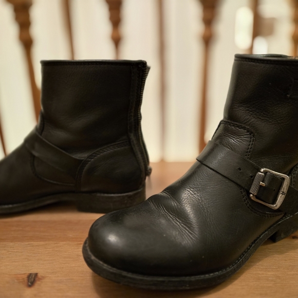 Frye women's black leather moto boots 7.5 - Picture 4 of 8
